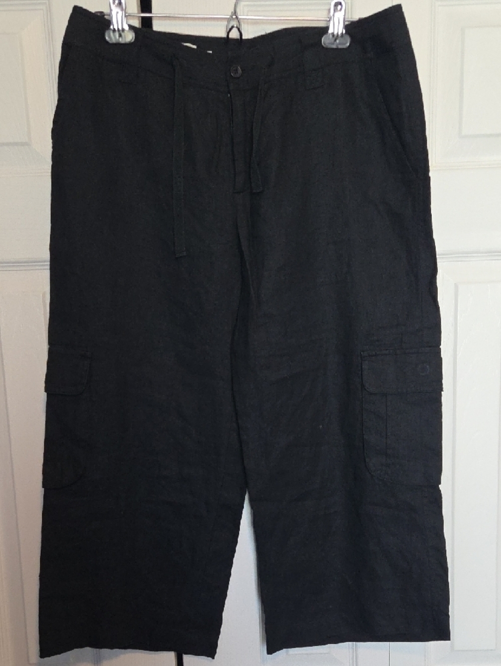 Black Cropped Wide-Leg Linen Pants for Women